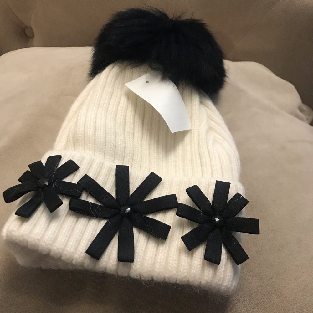 Glamour Puss hat